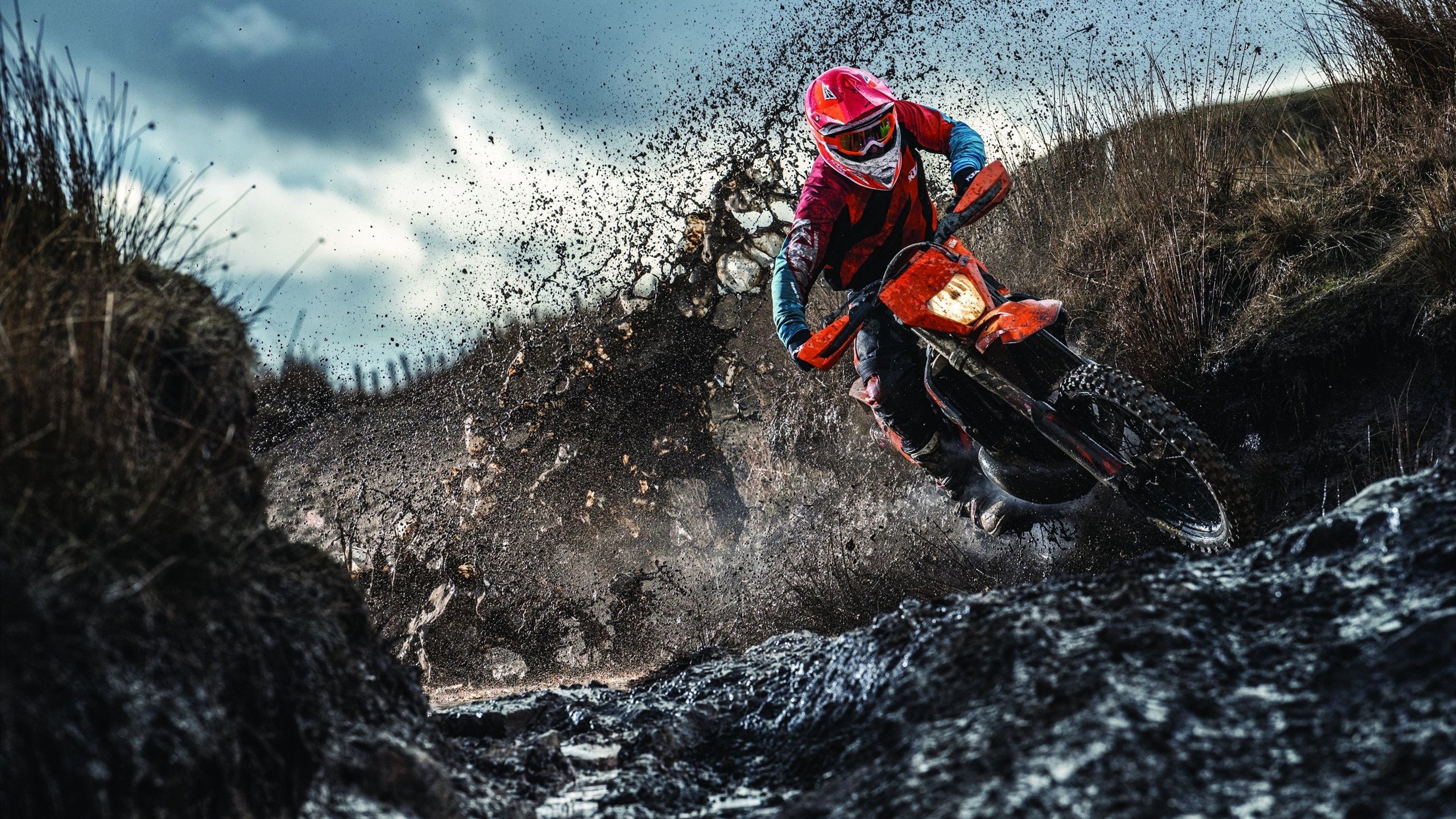 _快船迎战强敌,团队合作默契十足_,快船队强吗